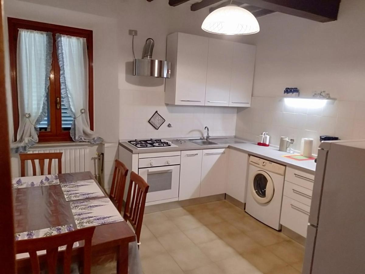Apartamento La Casa Di Elisa Vinci Exterior foto